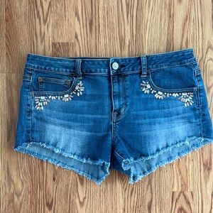 American Eagle Studded Rhinestone Stretch Denim Shorts Size 14